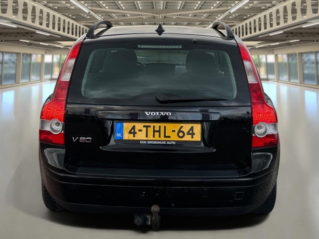 Volvo V50