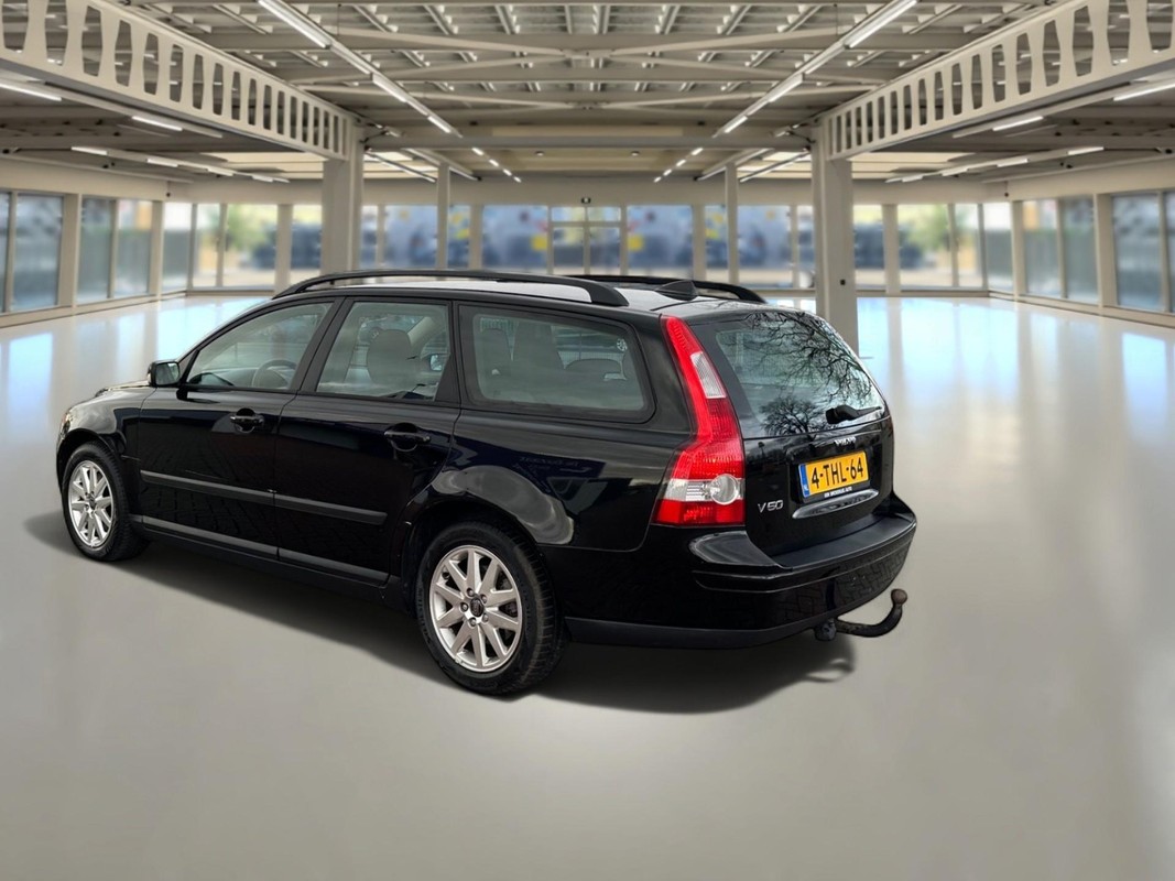 Volvo V50