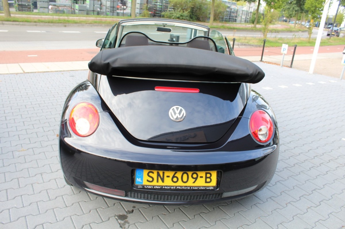 Volkswagen New Beetle