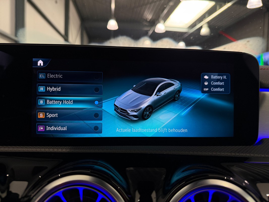 Mercedes-Benz CLA