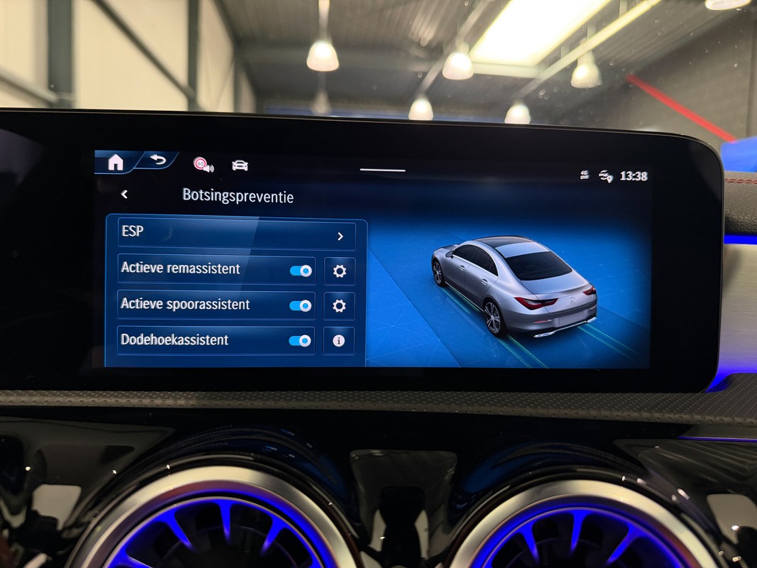 Mercedes-Benz CLA