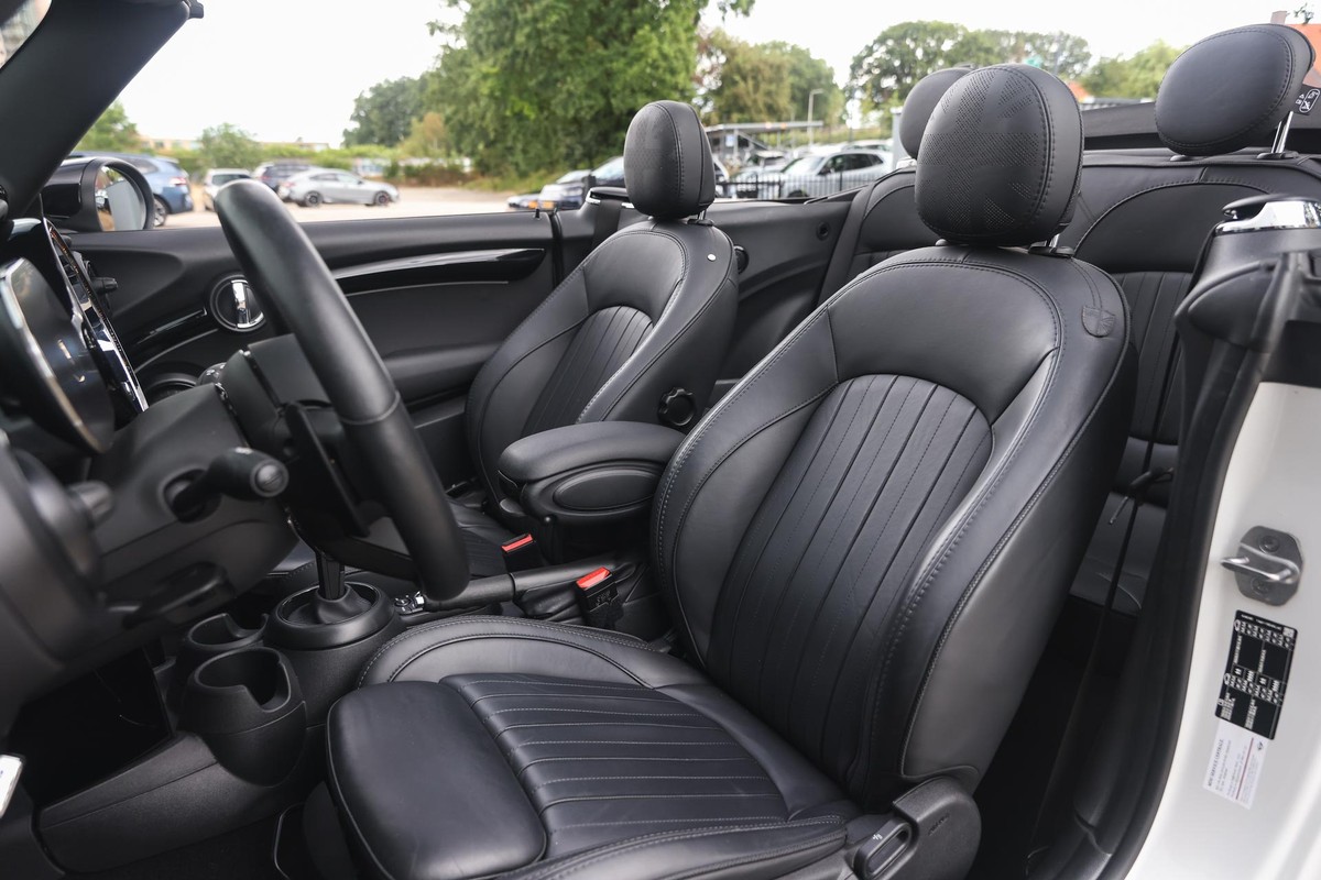 MINI Cooper S Cabrio