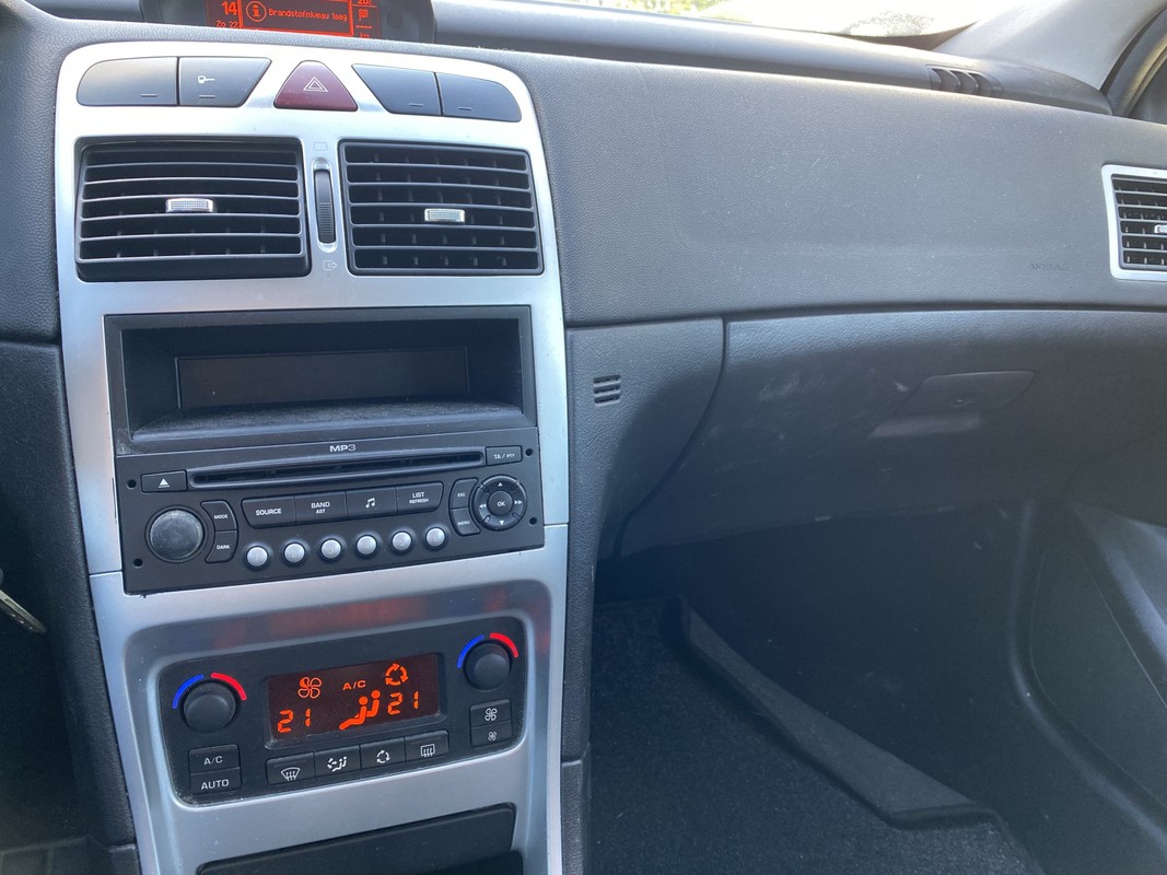 Peugeot 307