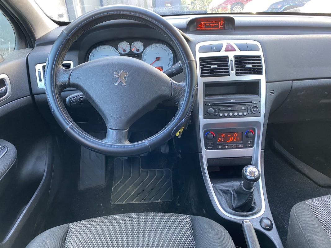 Peugeot 307