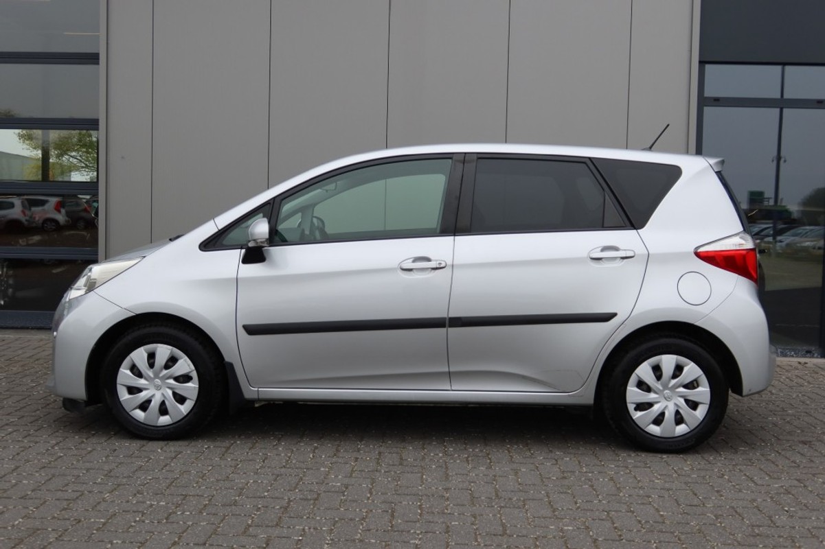 Toyota Verso-S