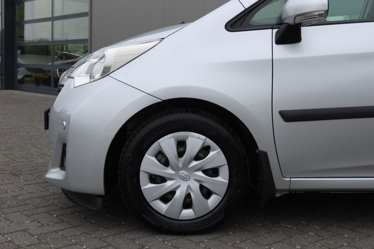 Toyota Verso-S