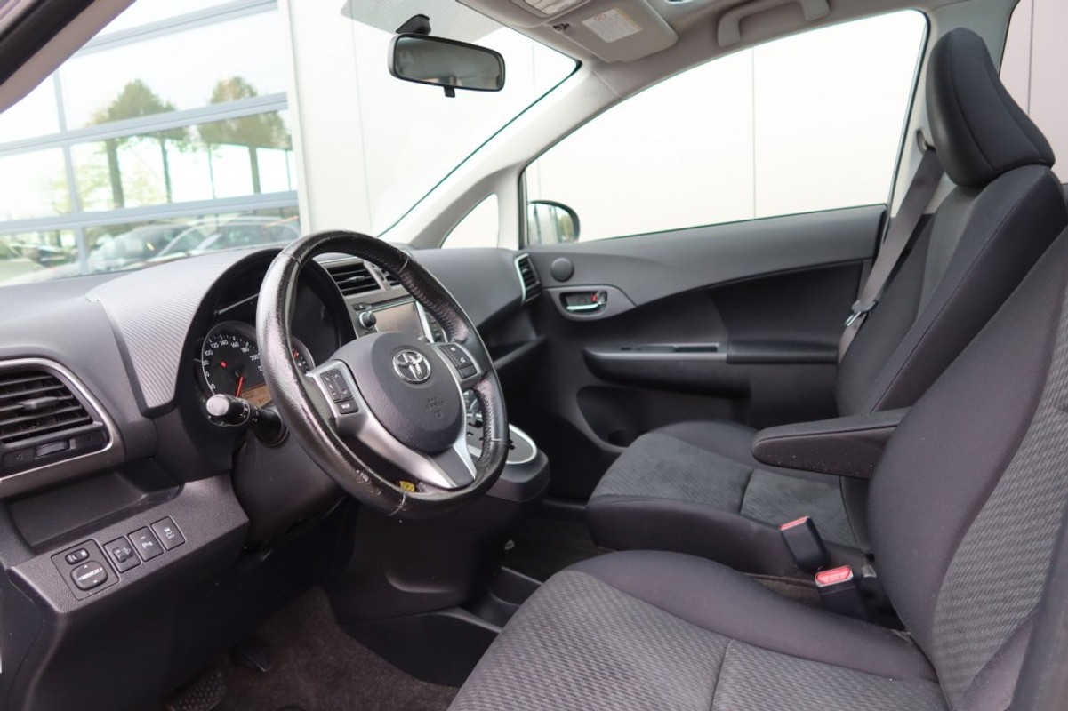 Toyota Verso-S