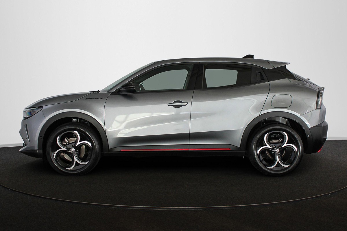 Alfa Romeo Junior