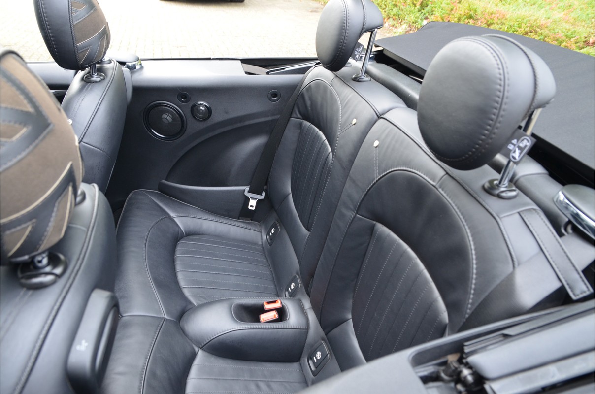 MINI Cooper Cabrio