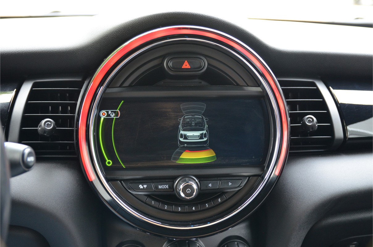 MINI Cooper Cabrio