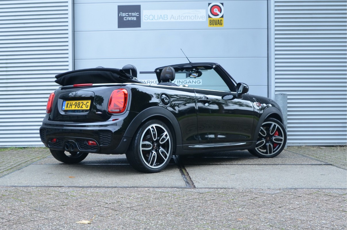 MINI Cooper Cabrio