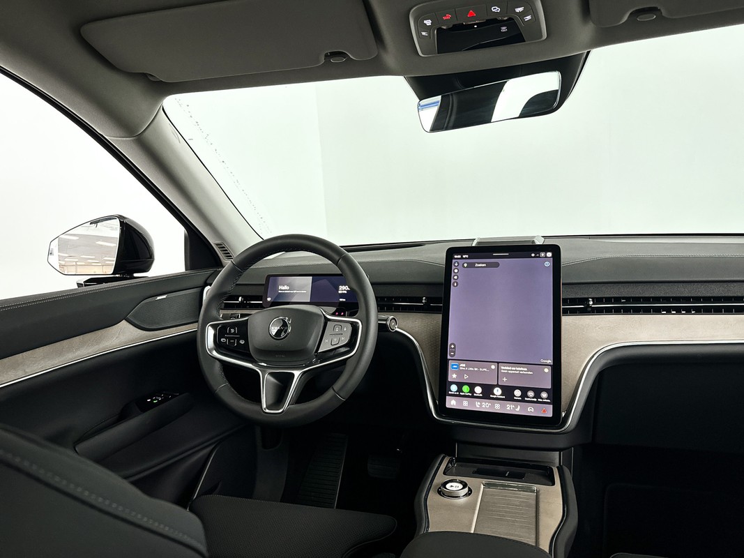 Volvo EX90