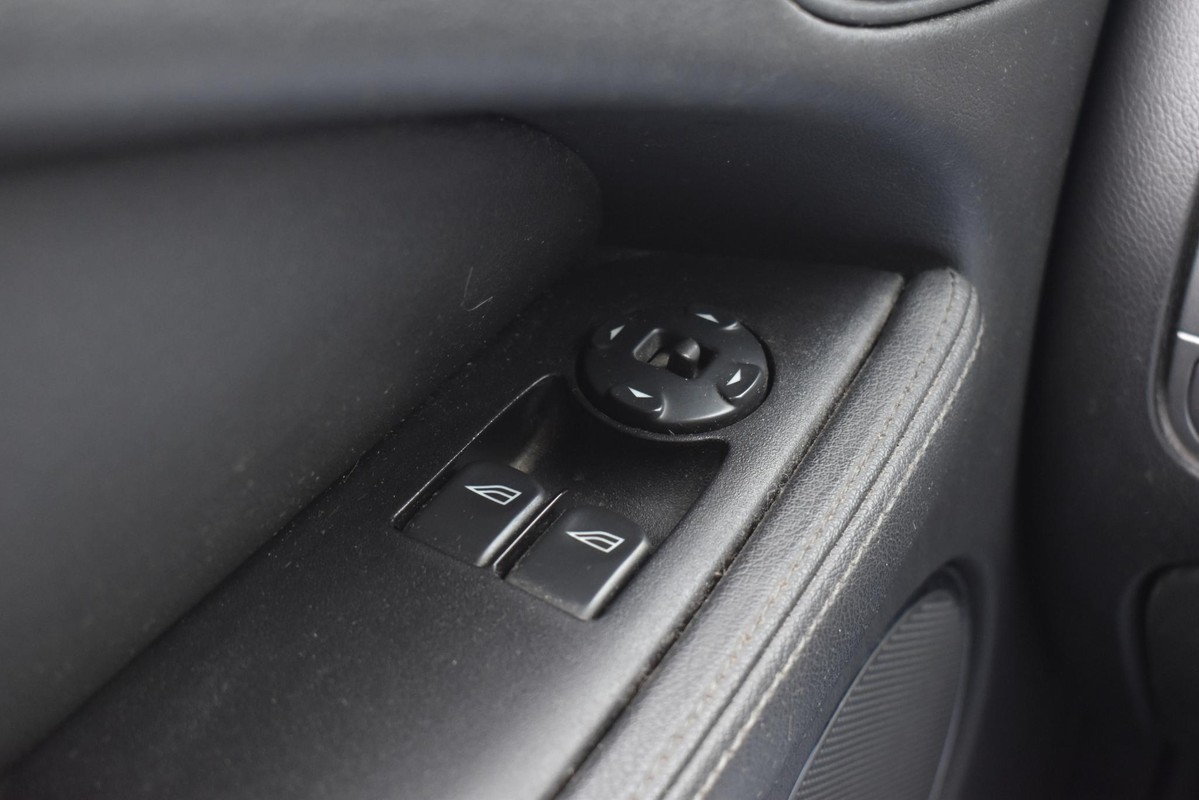 Jaguar X-Type
