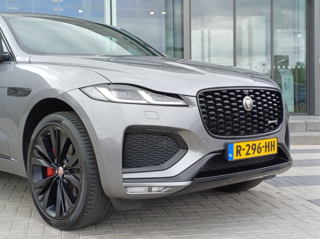 Jaguar F-PACE