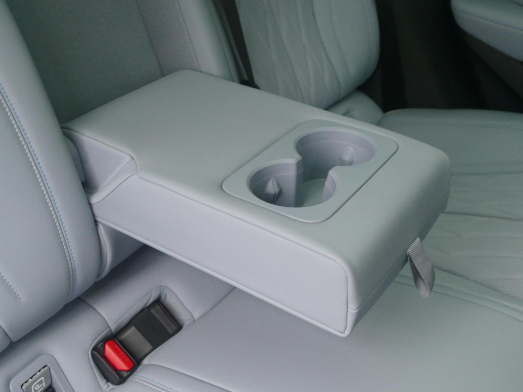 BYD SEAL