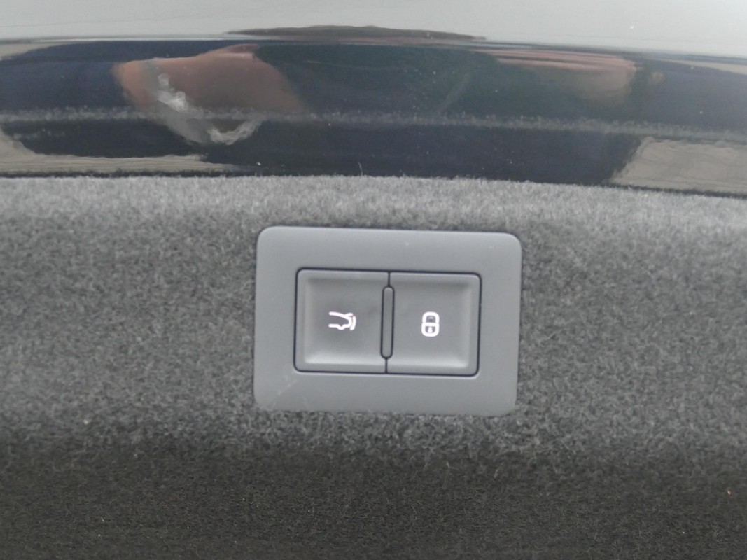 BYD SEAL