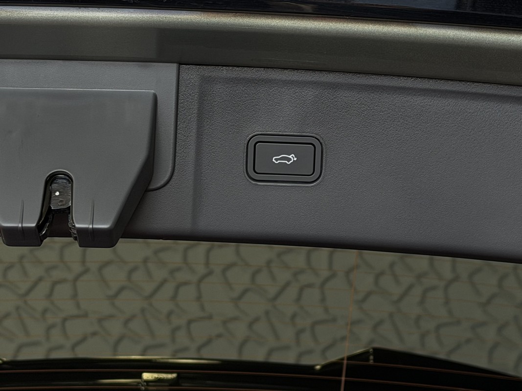 Lynk & Co 08