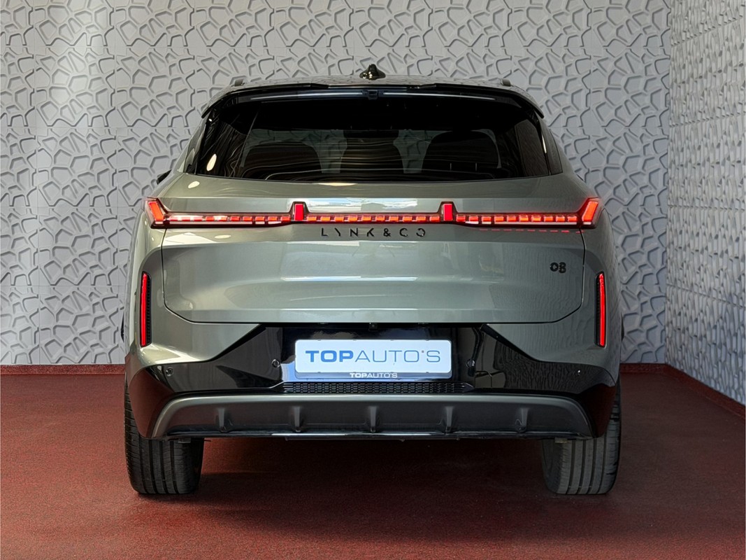 Lynk & Co 08