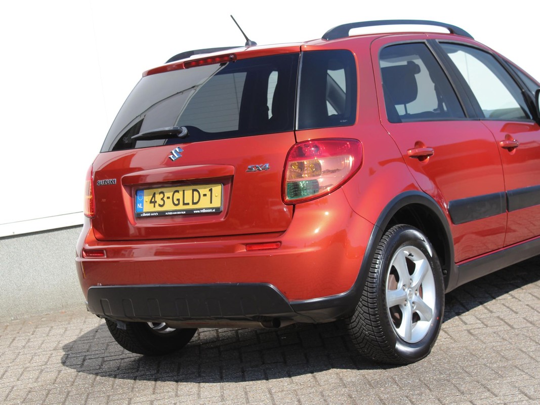 Suzuki SX4