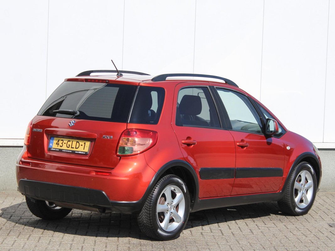 Suzuki SX4