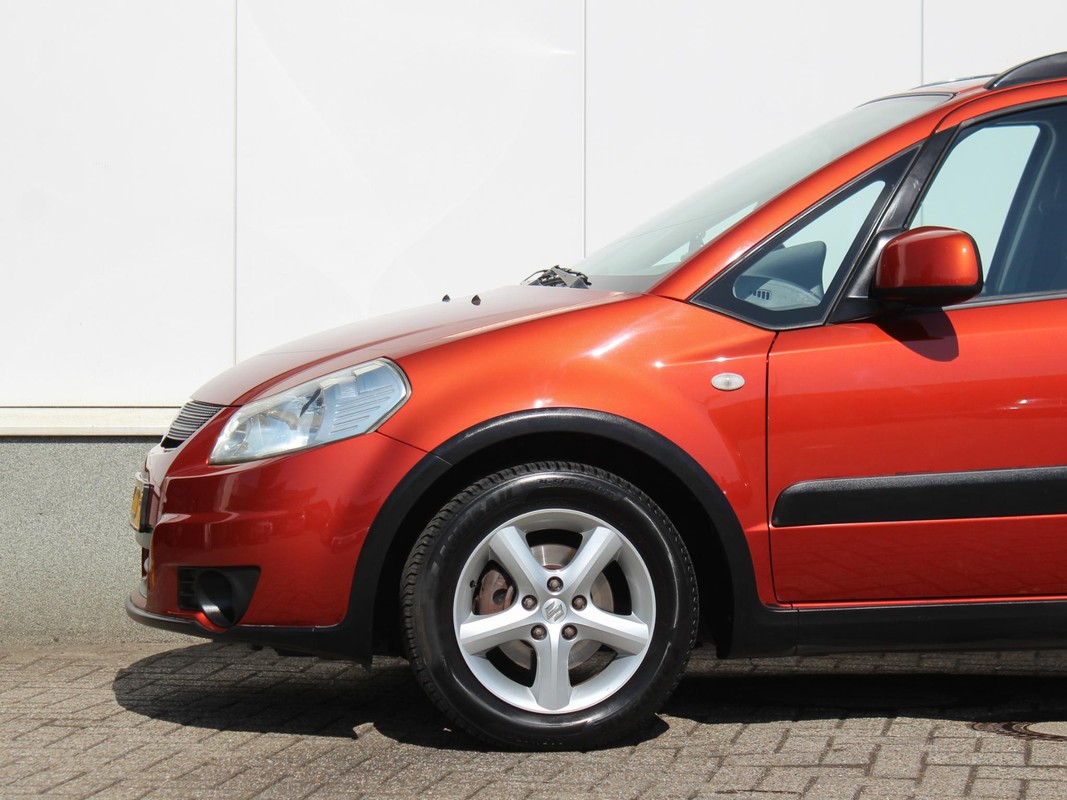 Suzuki SX4