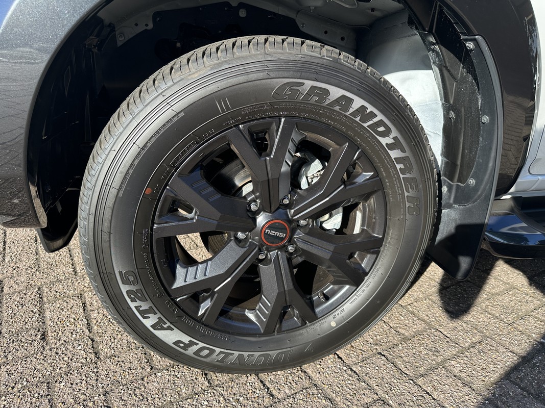 Isuzu D-Max