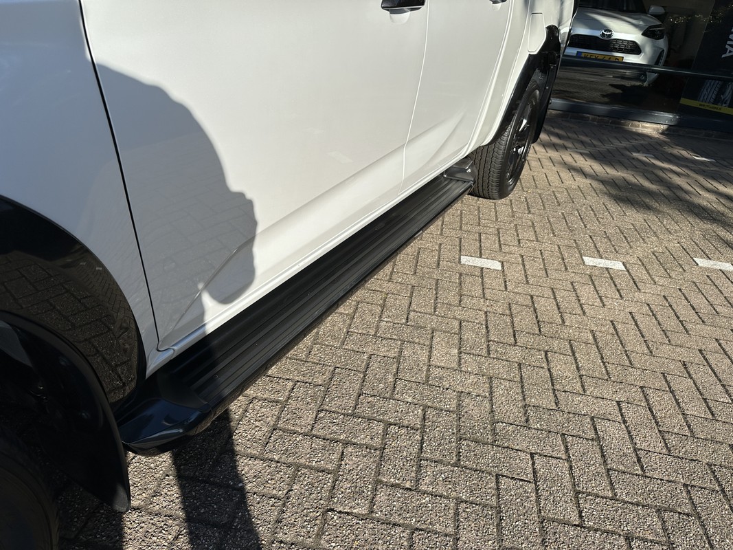 Isuzu D-Max