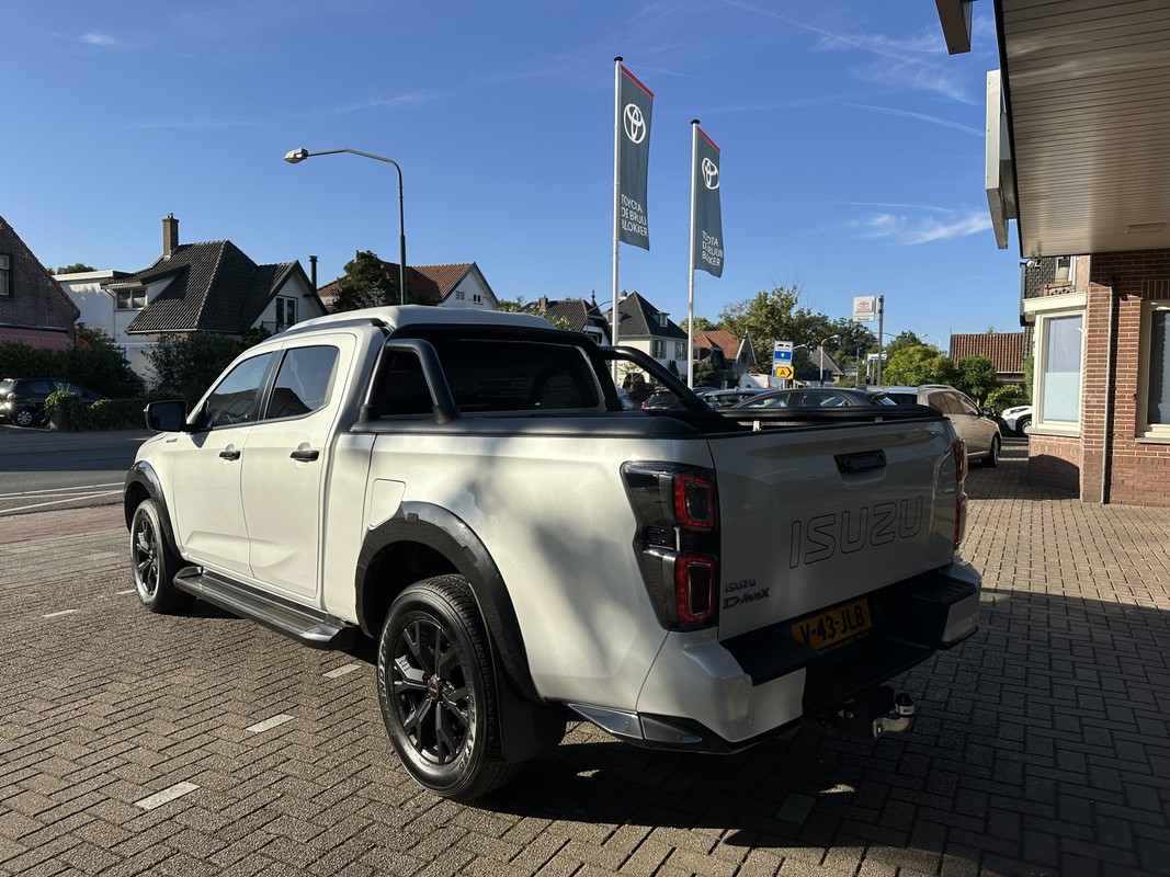 Isuzu D-Max