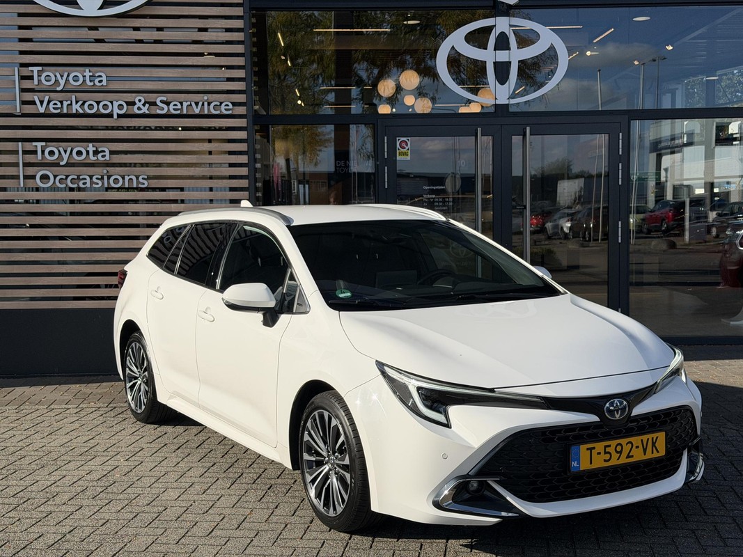Toyota Corolla Touring Sports