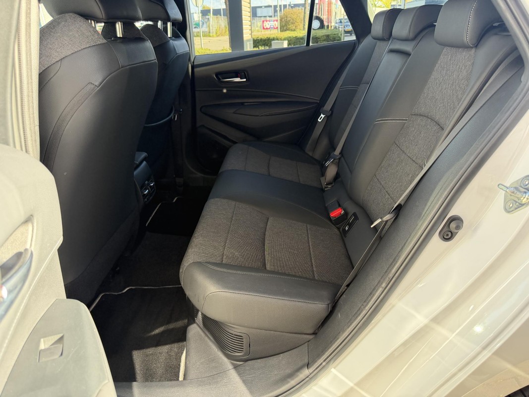 Toyota Corolla Touring Sports