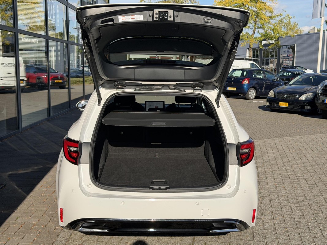 Toyota Corolla Touring Sports