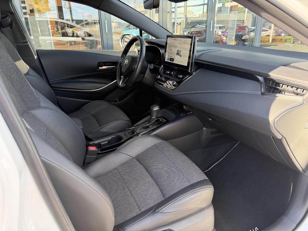 Toyota Corolla Touring Sports