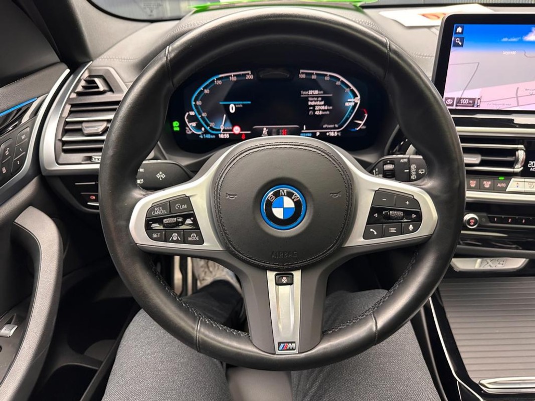 BMW iX3