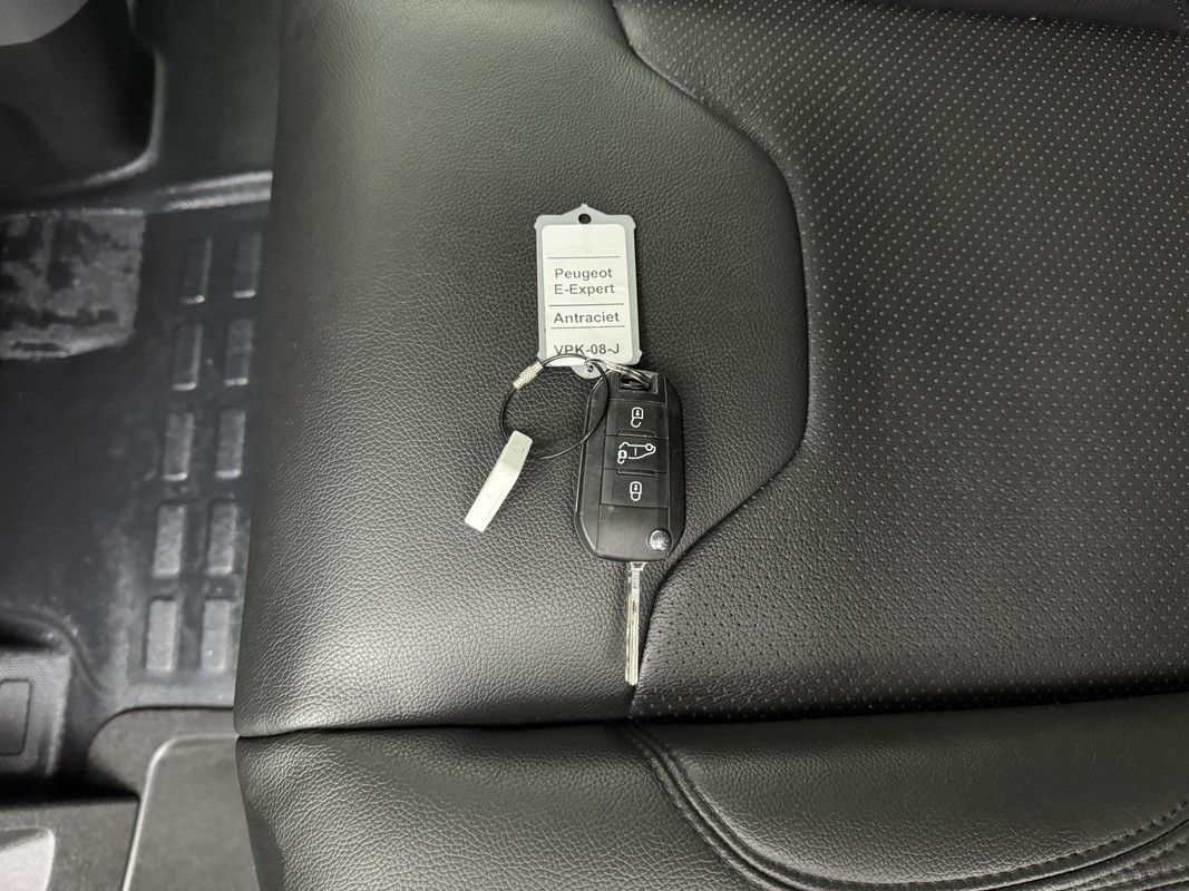 Peugeot e-Expert
