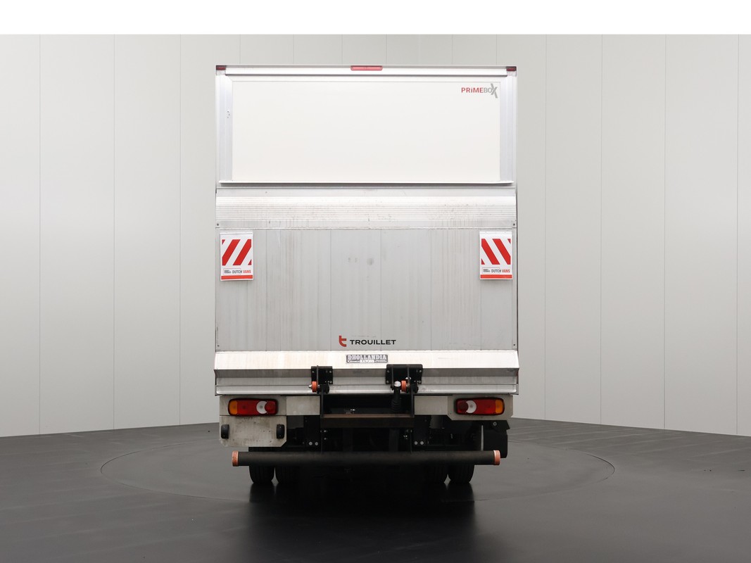 Nissan Interstar