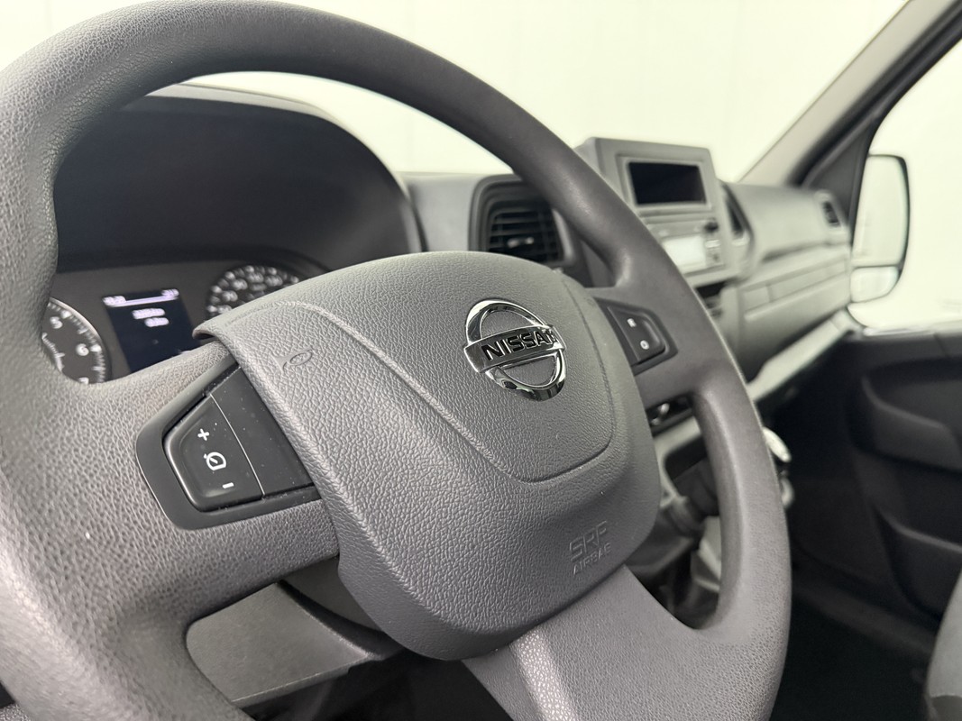 Nissan Interstar