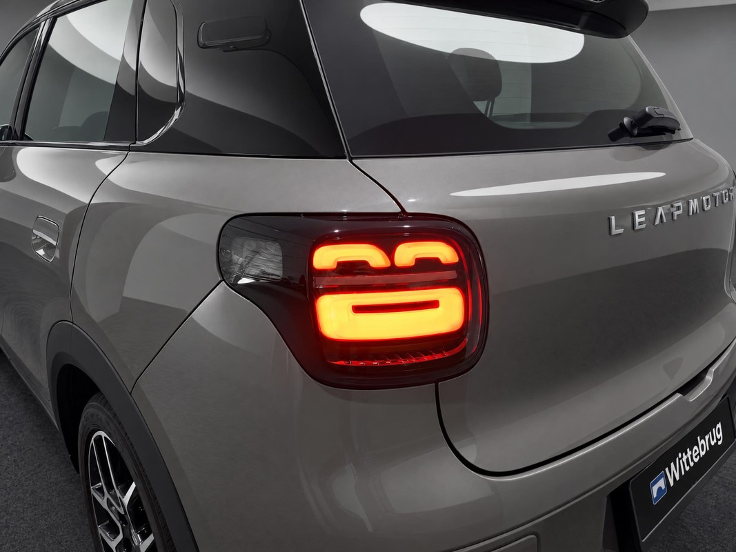 Leapmotor B03X