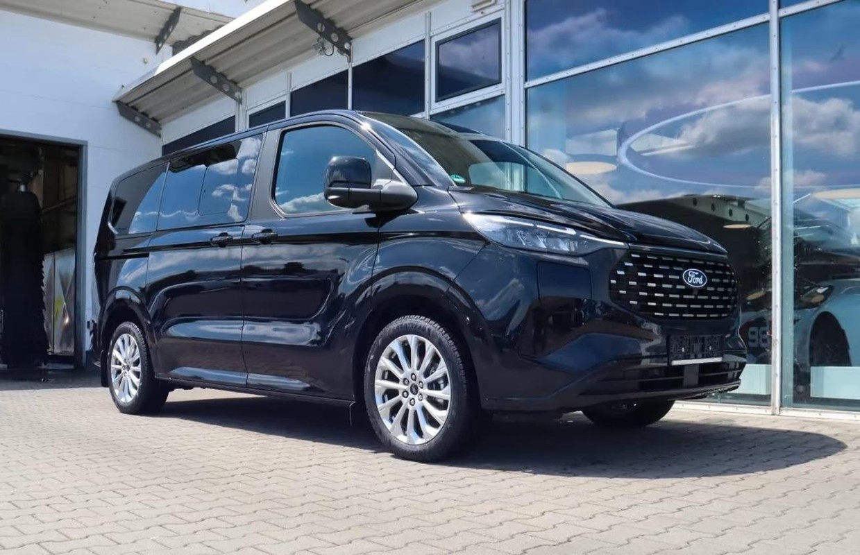 Ford Tourneo Custom