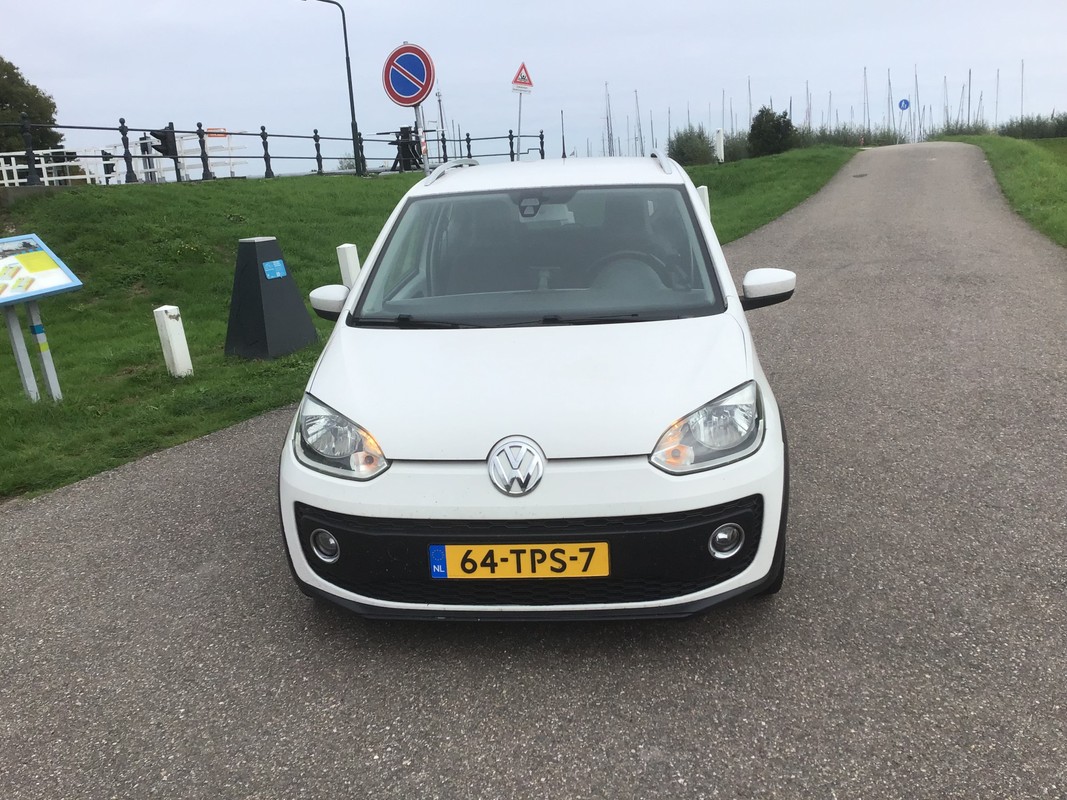 Volkswagen up!