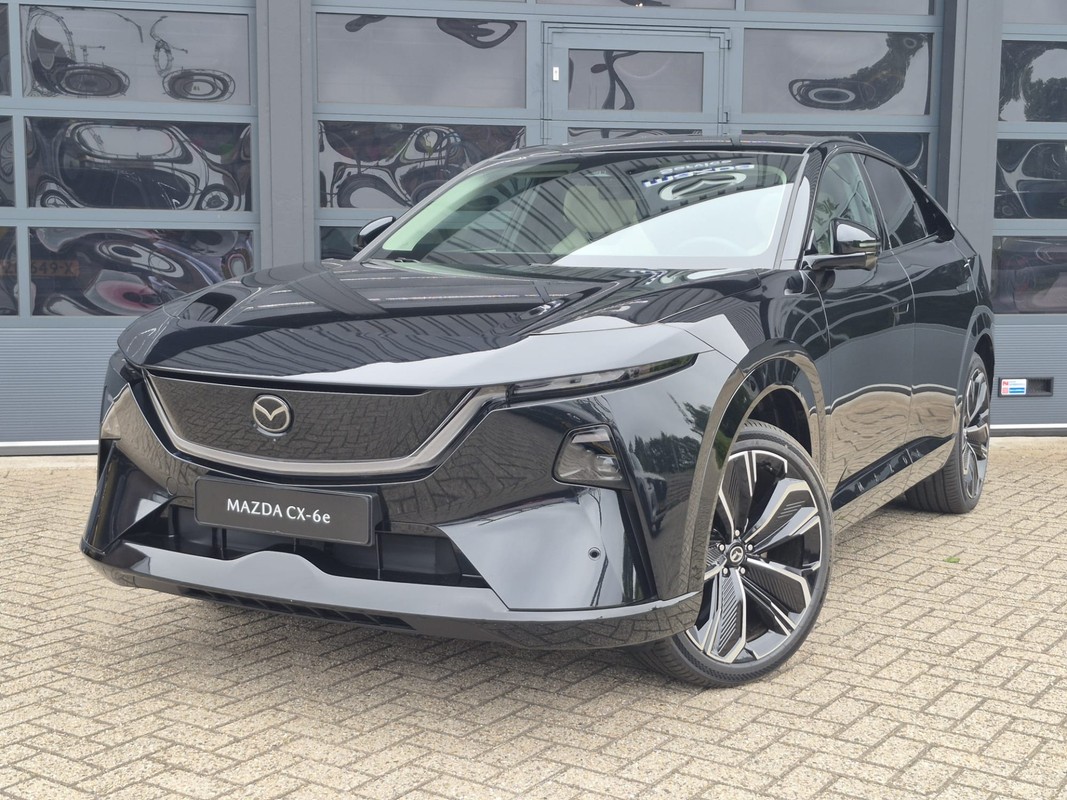 Mazda CX-6e