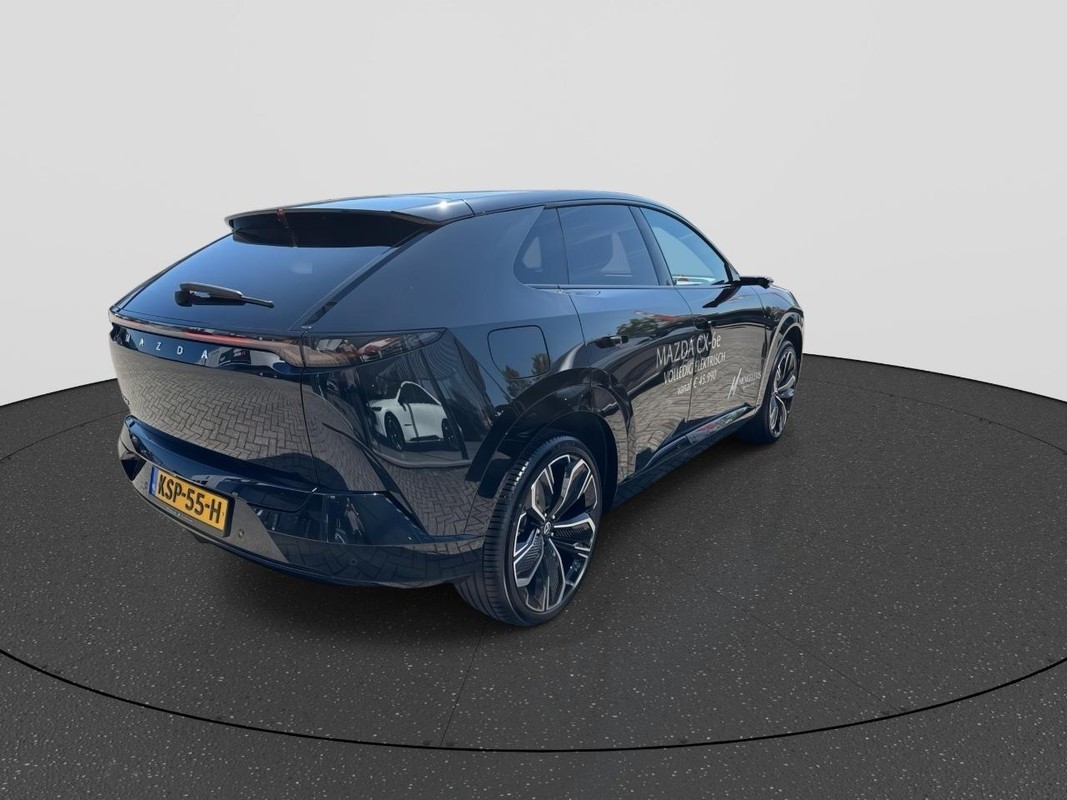 Mazda CX-6e