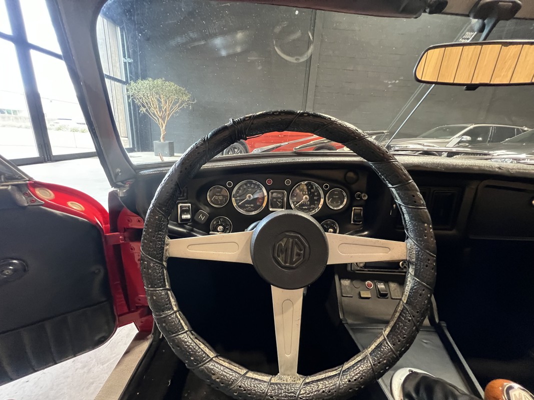 MG 