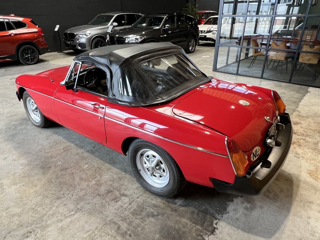 MG 