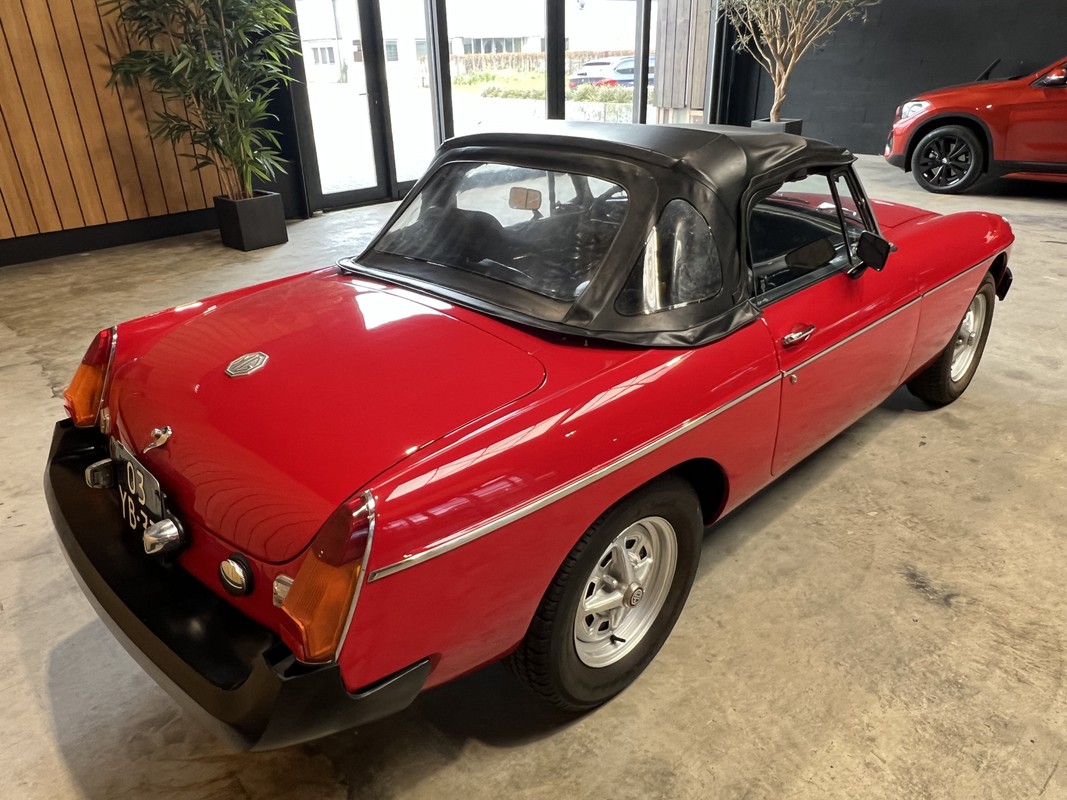 MG 