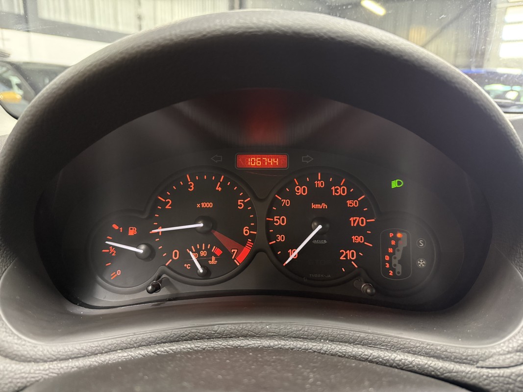Peugeot 206