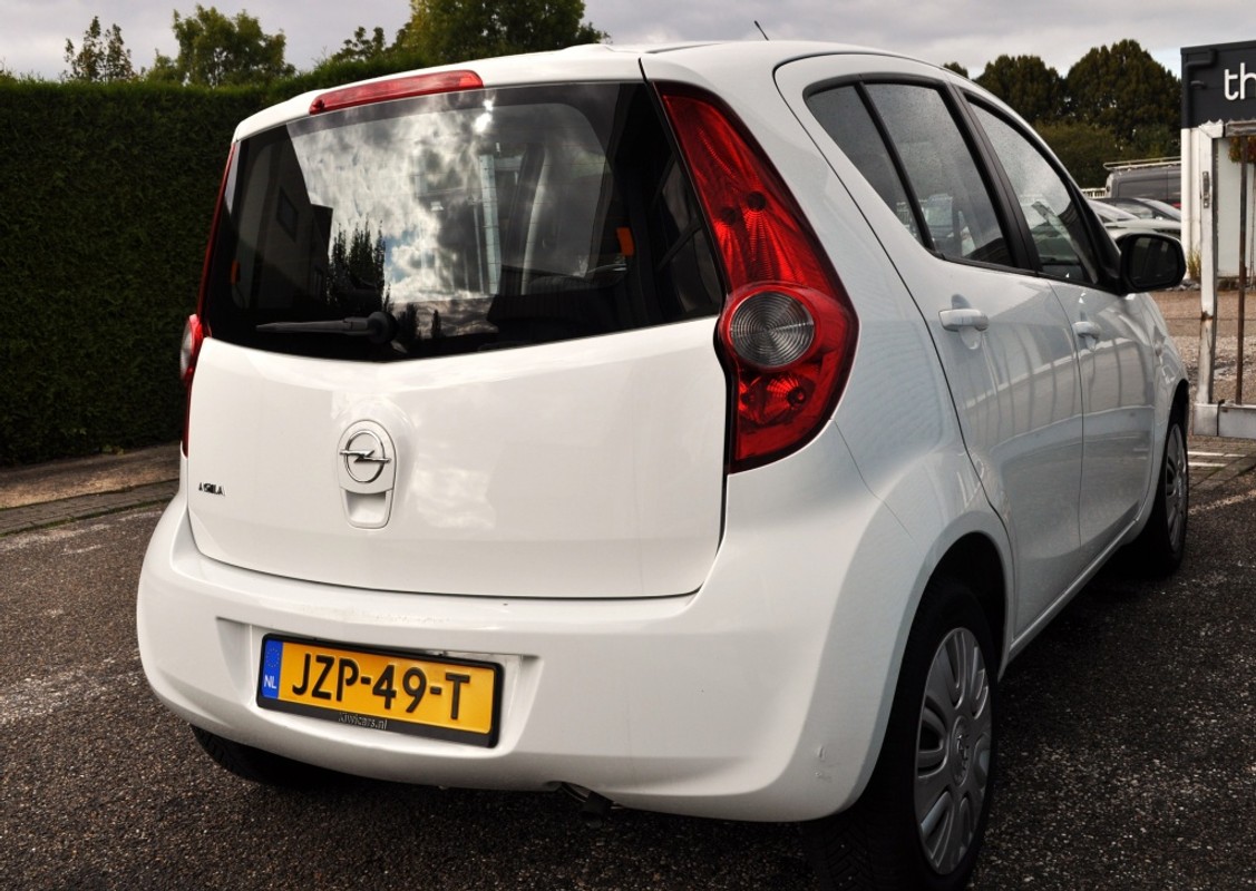 Opel Agila