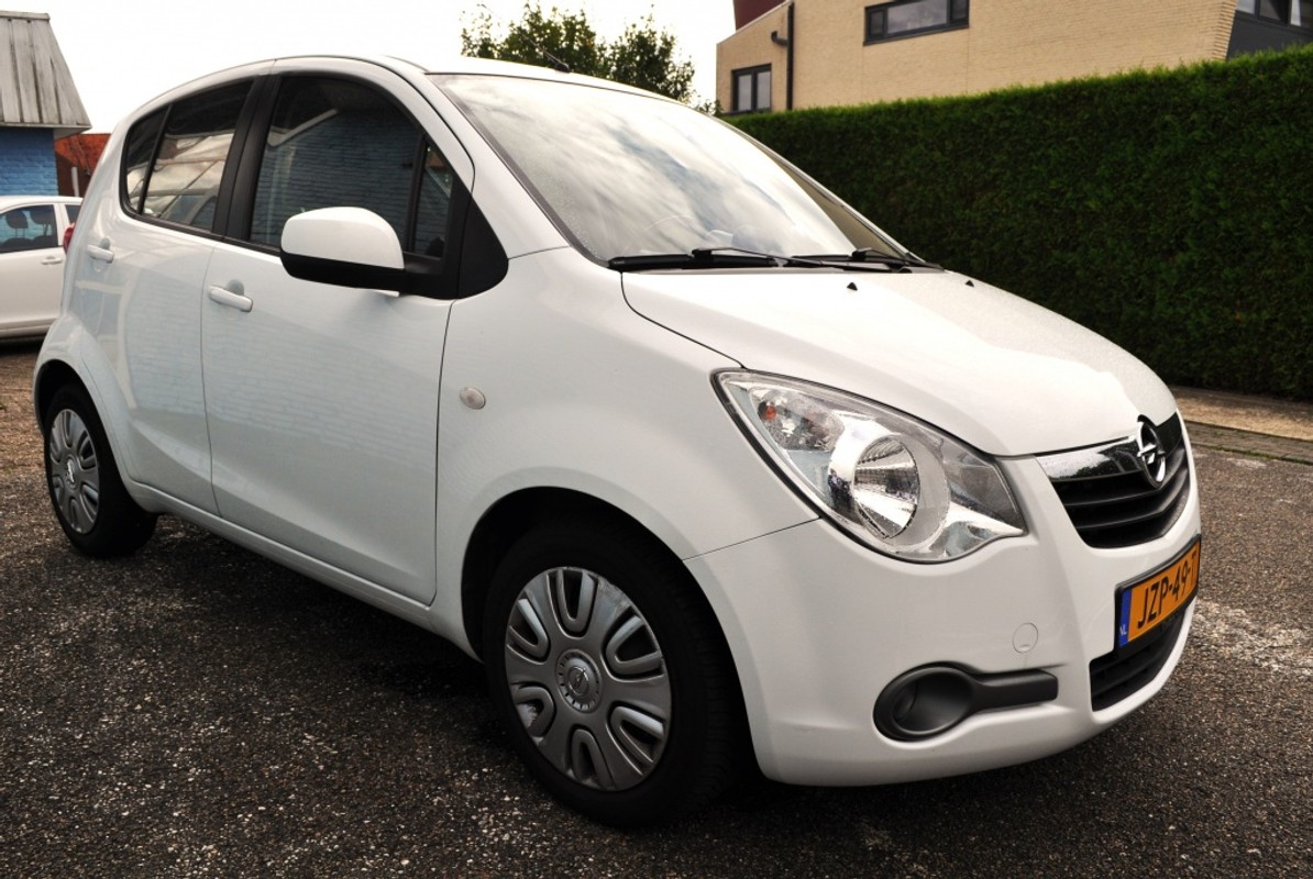 Opel Agila