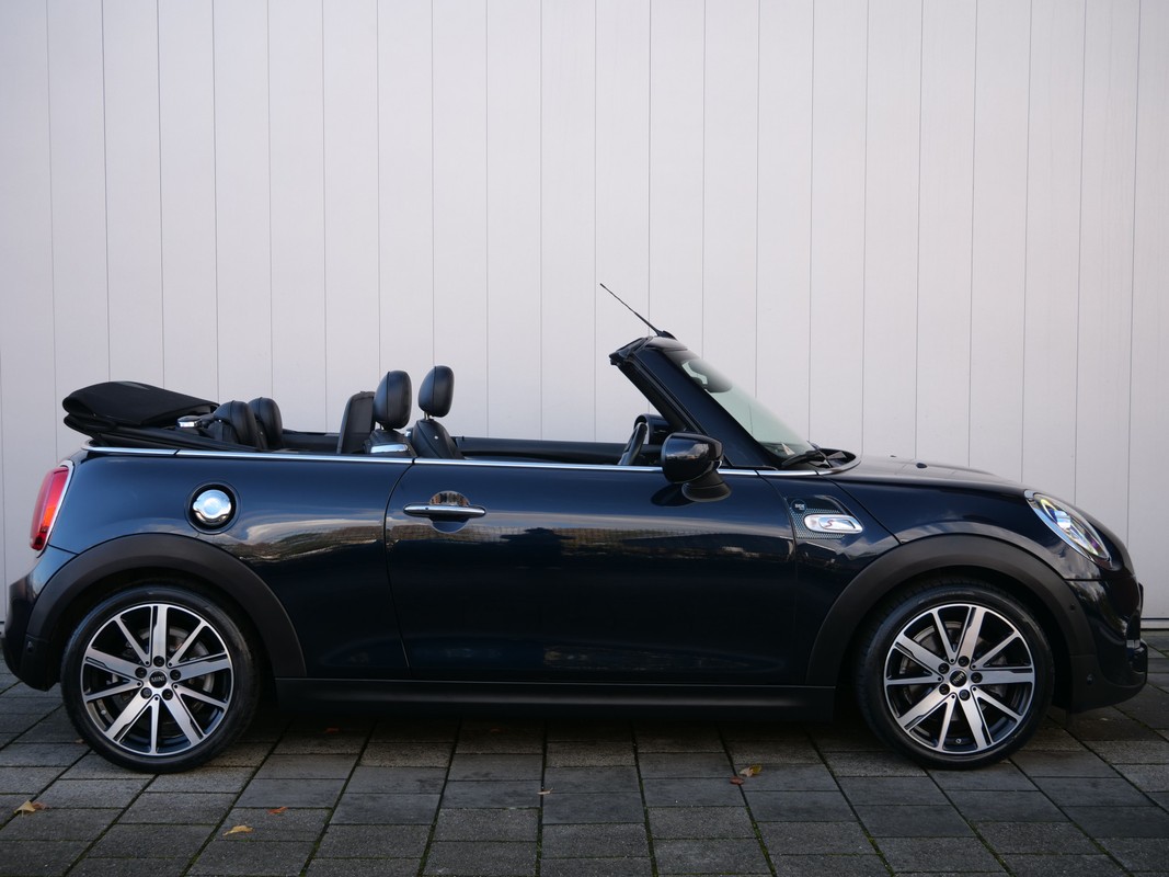 MINI Cooper S Cabrio