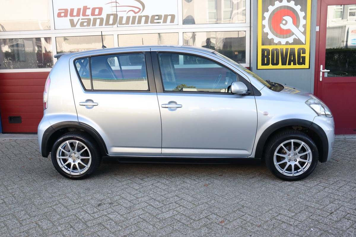 Daihatsu Sirion