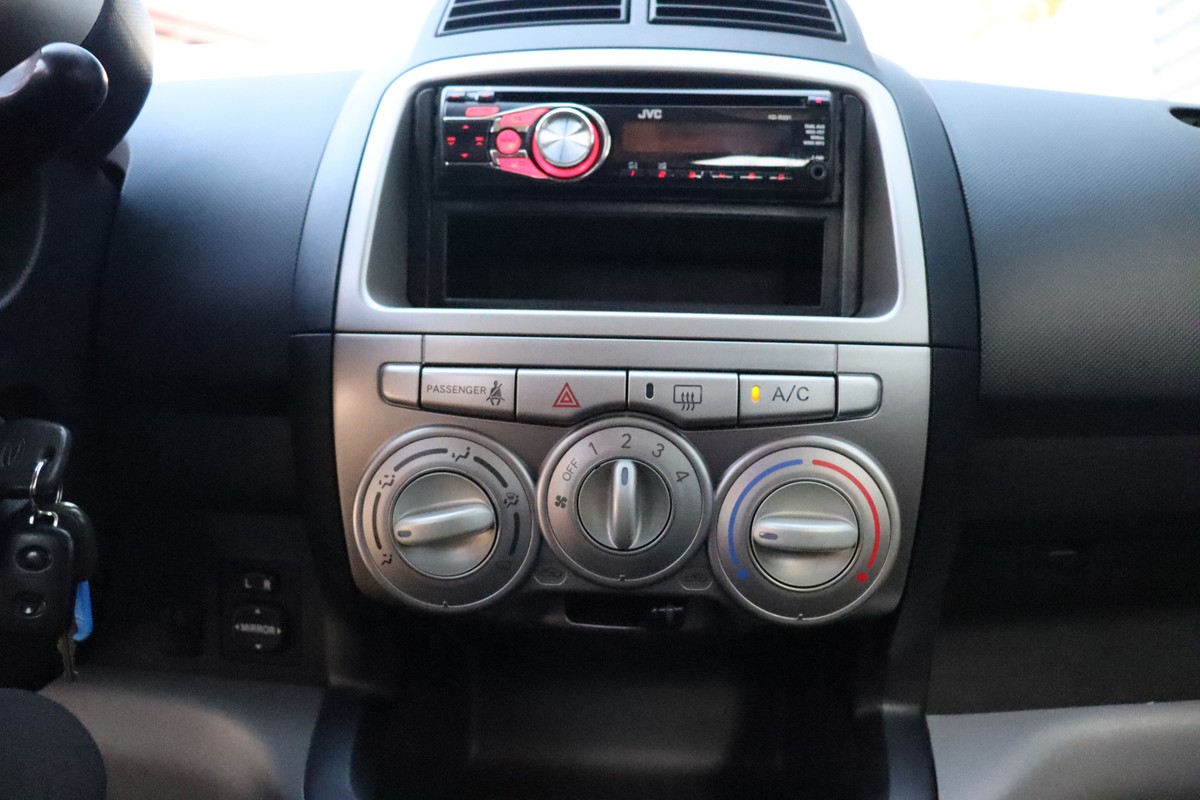 Daihatsu Sirion